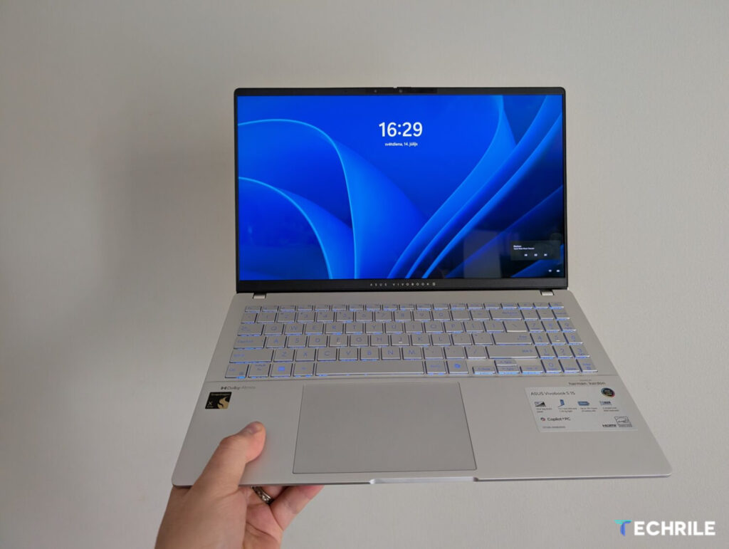 ASUS Vivobook S15 (S5507) Copilot+ (1)