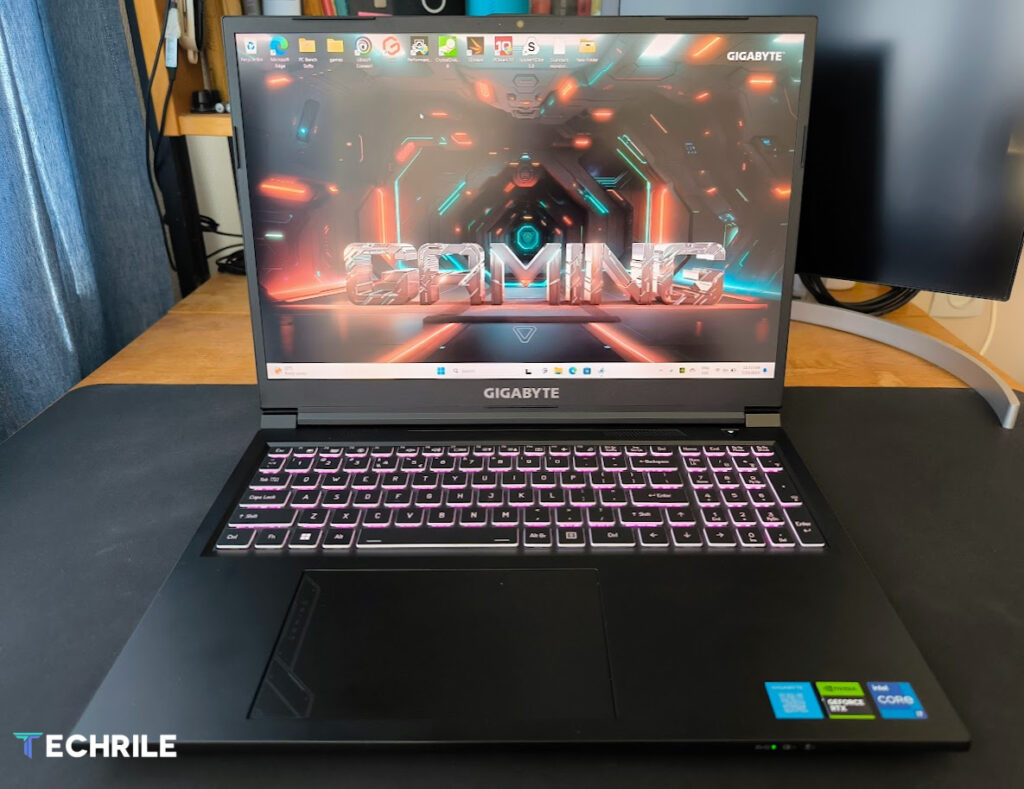 Gigabyte G6 KF Review (IMG 1)