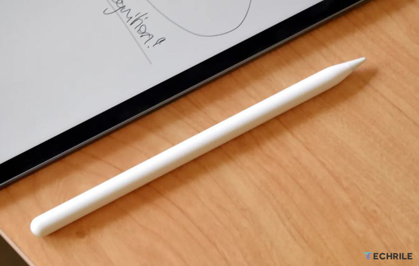 Logitech Crayon vs Apple Pencil 2: Compare design, performance, and price to find the best iPad stylus for you—perfect for note-takers, students, or creative pros.